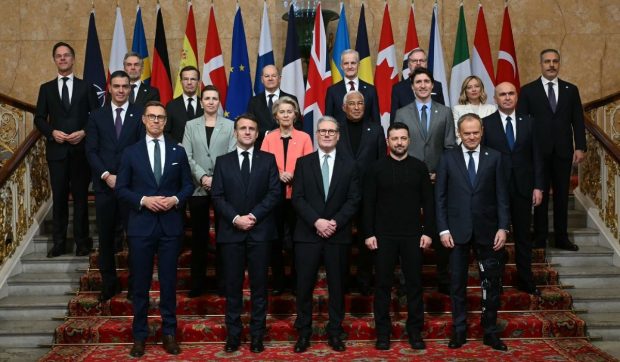 Fake news distribuit de români pe Facebook despre intrarea Europei în război cu Rusia