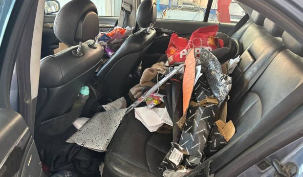 Reacția inspectorilor RAR, după ce un șofer s-a dus cu mașina plină de gunoaie pentru inspecție. „Amânăm efectuarea serviciilor”