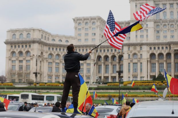 România, urletele izolaționiștilor și noua cortină de fier