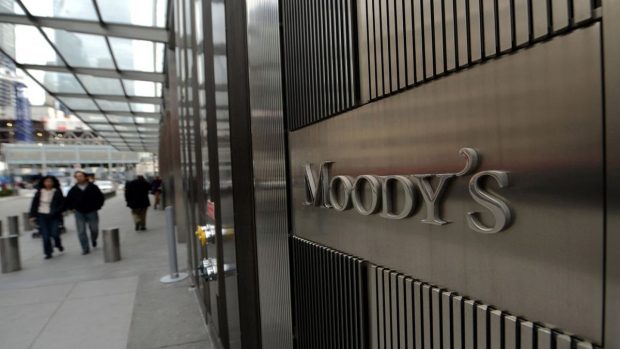 Agenția de rating Moody’s a înrăutățit perspectiva României, de la stabilă la negativă
