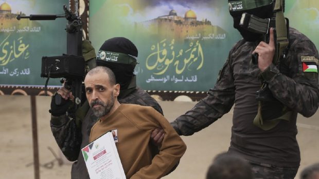 Ostaticul israelian care „l-a șocat” pe Donald Trump, invitat la Casa Albă. A fost ținut captiv 16 luni de Hamas