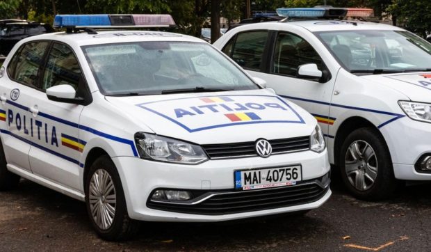 Descoperire macabră în Balta Aurora, din Timișoara. O femeie a sunat la poliție după ce a observat un corp pe albia lacului