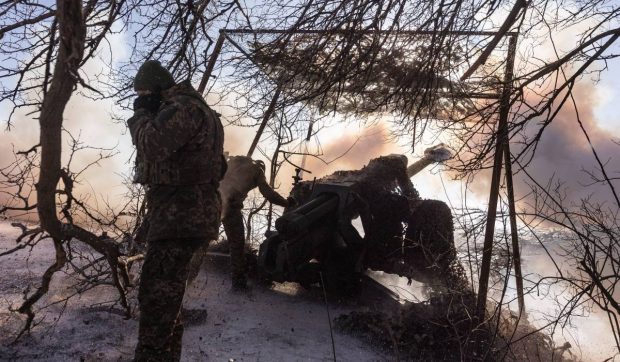 O ofensivă pe scară largă este în desfăşurare împotriva forţelor ucrainene în regiunea Kursk. „Inamicul îşi abandonează poziţiile”