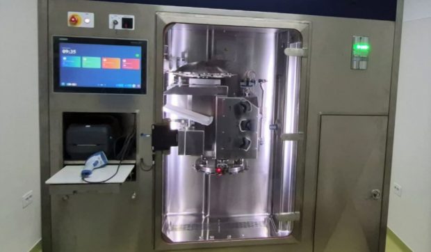 Spitalul Județean Galați a fost dotat cu un robot ultraperformant de preparare a citostaticelor: „Un pas uriaș pentru sistemul medical”