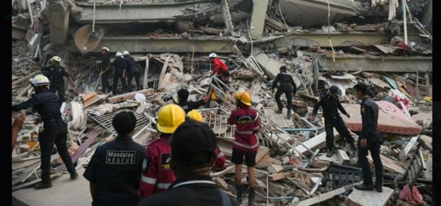 Bilanţul victimelor cutremurului din Myanmar creşte dramatic. Peste 90 de persoane, prinse sub dărâmăturile unui bloc cu 12 etaje