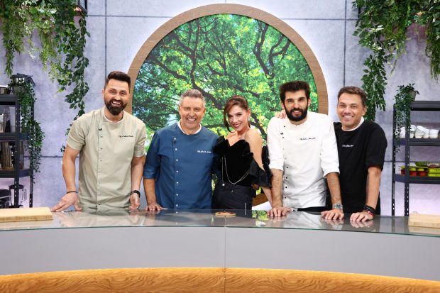 Surpriza de care au parte jurații „Chefi la cuțite” în prima ediție a sezonului 15. Emisiunea revine la Antena 1 pe 10 martie