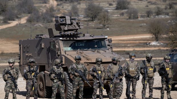 O coaliție internațională se oferă să trimită peste 30.000 de militari pentru menținerea păcii în Ucraina: „Va fi un angajament pe termen lung”
