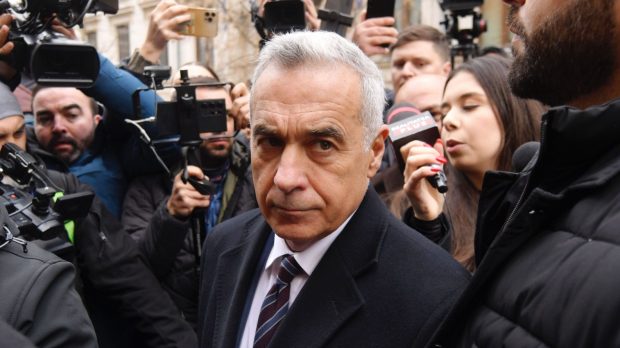 România „a scăpat de o fantomă”, dar „a fabricat un martir”, scrie presa de limba germană despre respingerea candidaturii lui Călin Georgescu