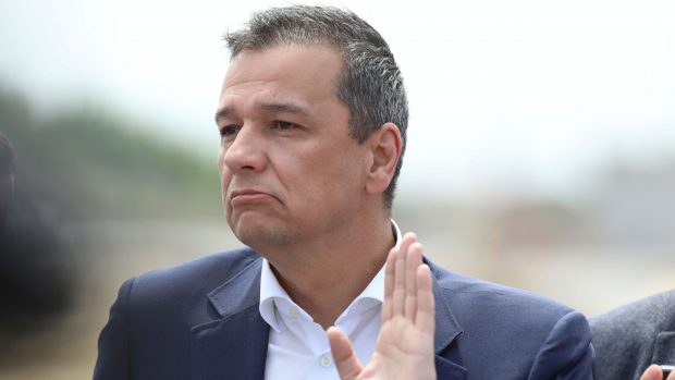 Sorin Grindeanu ia în continuare în calcul ca PSD să nu intre la guvernare: „Nu ne obligă nimeni să nu votăm un guvern minoritar”