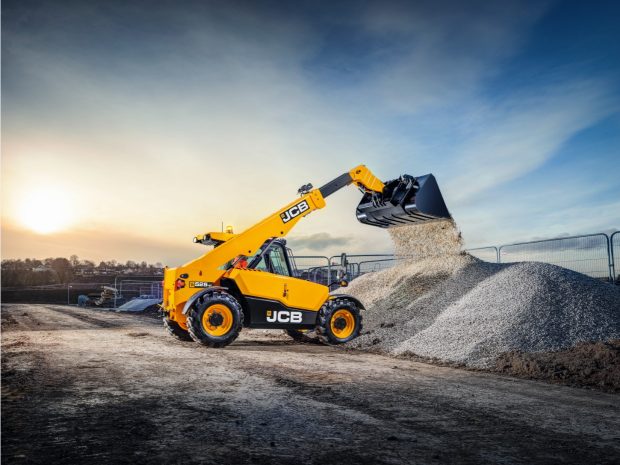 5 avantaje ale utilizării unui încărcător telescopic în construcții și agricultură