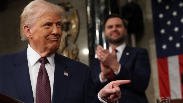Donald Trump a stabilit un nou record după ce a vorbit 100 de minute, în Congres. Democrații, uluiți: „Reagan se răsuceşte în mormânt”