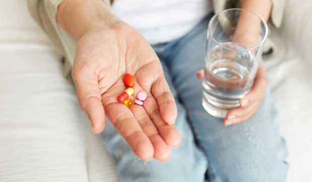 Un medicament esențial pentru tratamentul epilepsiei lipsește din farmacii de mai bine de patru luni: „Noi am venit cu un stoc din Germania”