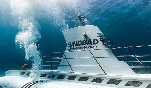 Poveștile supraviețuitorilor de pe submarinul Sindbad, scufundat în Hurghada: „Egipteanul responsabil pentru îmbarcare a țipat să ne oprim”