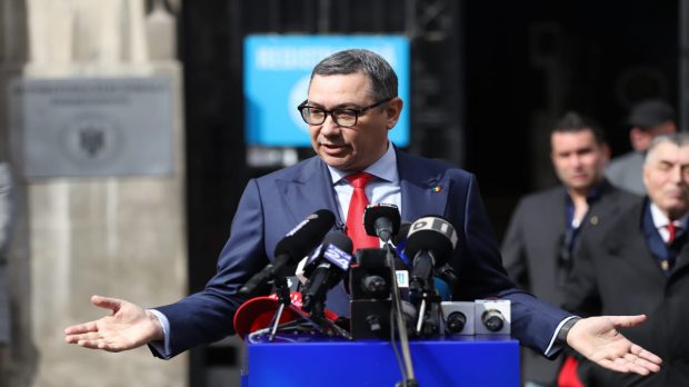 George Simion îl face mincinos pe Victor Ponta, care a spus că l-a scos din Republica Moldova la cererea unor „structuri”