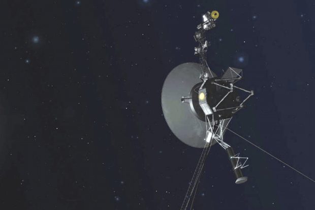 NASA trece la acțiuni drastice pentru a asigura în continuare funcționarea celor două sonde Voyager care „rătăcesc” prin spațiul interstelar