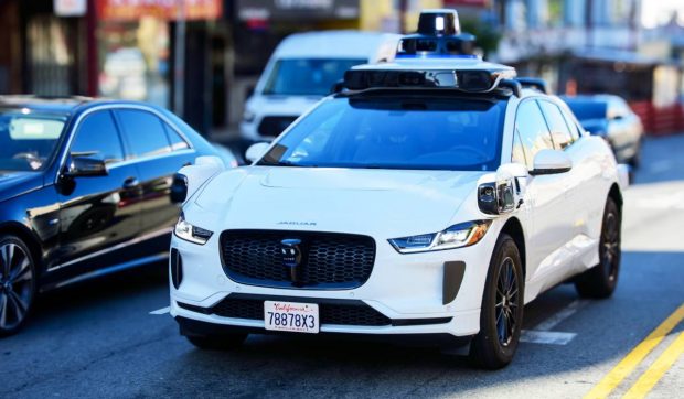 Mașinile Uber fără șofer, provocare pentru Tesla lui Elon Musk. Cum arată viitorul transportului