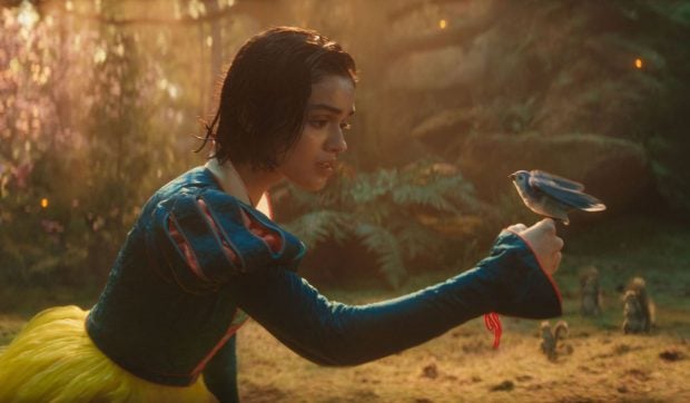 Eșecul noului film „Albă ca Zăpada” determină Disney să renunțe la planurile pentru realizarea unui live-action „Rapunzel”