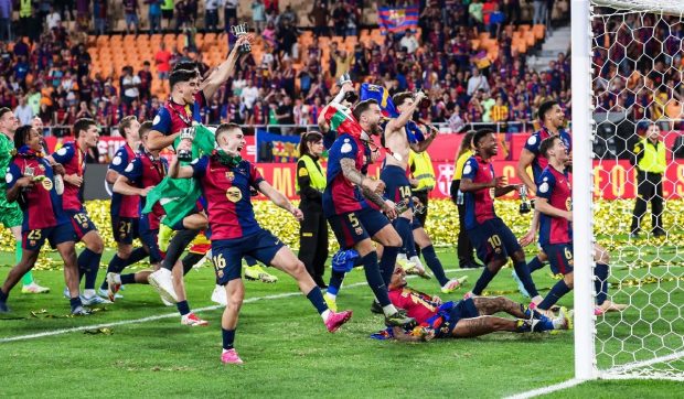 Barcelona a învins Real Madrid cu 3-2 și a cucerit Cupa Spaniei, după prelungiri