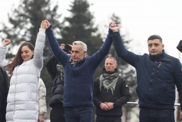 Ce și cum au preluat ultranaționaliștii români din moștenirea legionară. Interviu cu Cosmin Cercel, profesor de drept la Universitatea din Ghent, Belgia