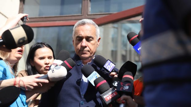 Călin Georgescu, cercetat pentru promovarea cultului legionar, a vorbit despre libertatea de expresie, după care a refuzat să răspundă la întrebări
