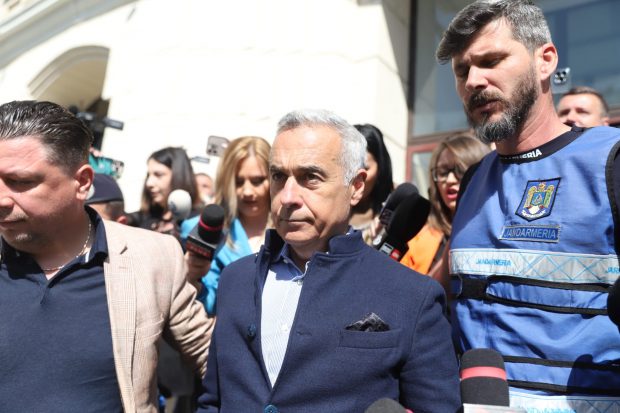 Călin Georgescu va afla după primul tur al alegerilor prezidențiale dacă rămâne sub control judiciar. Decizia instanței