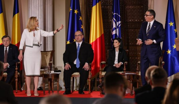 Pe cine sprijină în turul 2 la prezidențiale candidații care nu au ajuns în finală