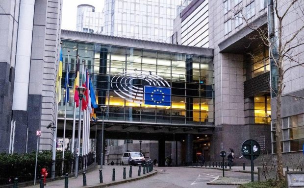 Europa e cu ochii pe alegerile prezidențiale din România. Scenariile electorale „sperie Bruxelles-ul”