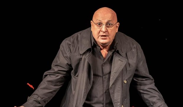 Imagine Stire Cum arată fiul actorului Bebe Cotimanis. Matei a împlinit 23 de ani, iar tatăl lui i-a transmis un mesaj emoționant. „Nu ți-am spus destul, dar îți spun acum” | 2review.ro