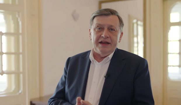 Cum a intrat Crin Antonescu în politică: „La vârsta ta eram în pușcărie de 4-5 ani”
