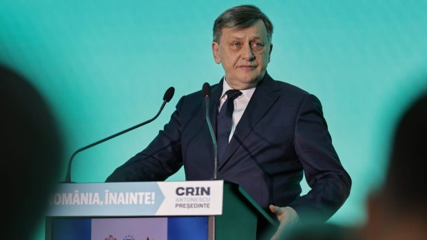 Crin Antonescu și-a lansat programul politic „România, înainte!” pentru alegerile prezidențiale