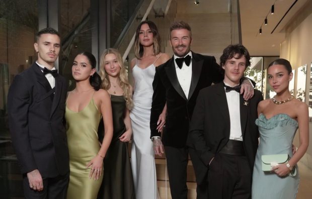 Anastasia Soare Strălucește la Petrecerea de 50 de Ani a lui David Beckham, Alături de Vedete Internaționale în Miami! Descoperă Cum a Furat Românca Scenele Cu Eleganța Sa și Cum Își Trăiește Povestea de Succes în America!