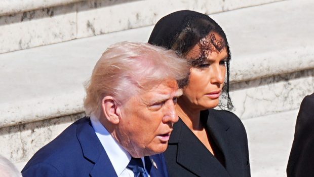 Trump, Macron, Starmer și Zelenski au discutat în interiorul Bazilicii Sfântul Petru, în marja funeraliilor Papei Francisc