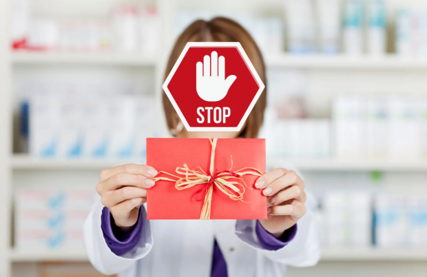 Farmaciști în reclame: între etică și manipulare – suplimentele promovate ca tratamente