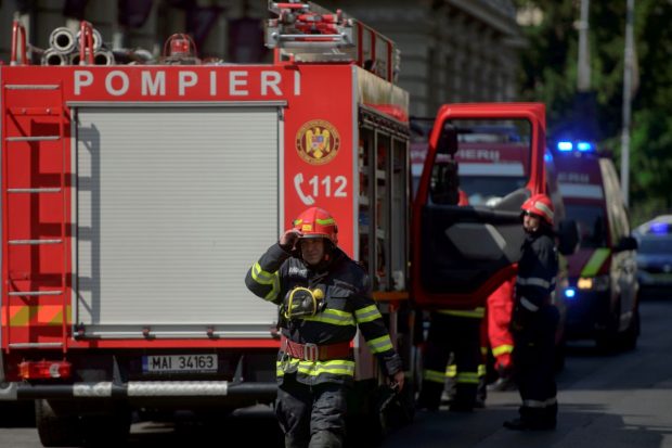Peste 60 de pacienți au fost evacuați din Spitalul CFR Pașcani. Un incendiu a determinat activarea Planului Roşu de Intervenţie