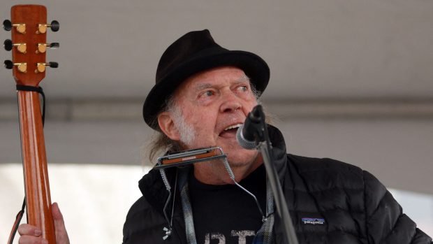 Neil Young îl susține pe premierul Canadei, aflat în conflict cu Donald Trump și spune că președintele SUA „are nevoie de un suflet”