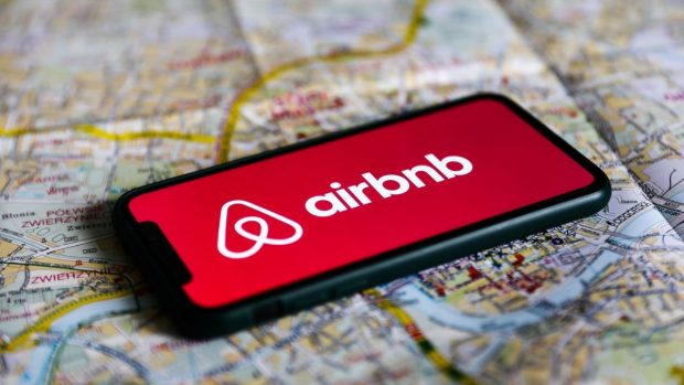 Schimbarea de pe Airbnb care îi va ajuta pe toți cei care vor să își planifice o vacanță în această vară