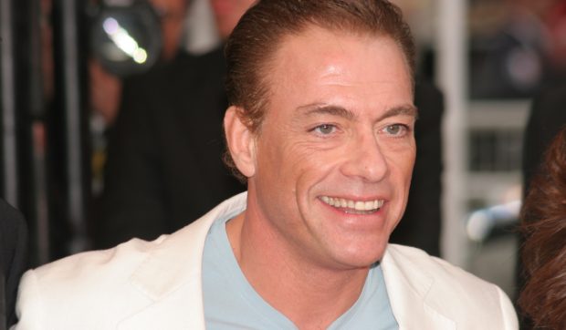 Jean-Claude Van Damme se alătură corului lăudătorilor lui Putin: „Un mare sărut” și o propunere de a deveni „ambasador al păcii”