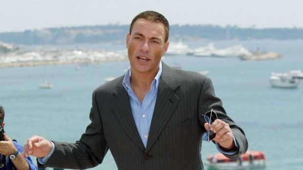 Jean-Claude Van Damme are plângere penală la DIICOT Iași pentru trafic de persoane. Ce spune avocatul presupusei victime, o româncă