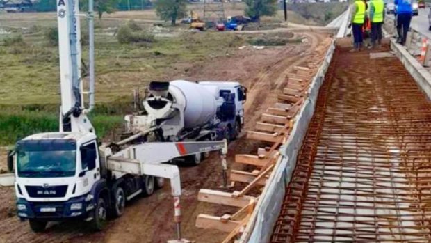 Traficul pe DN 1A, închis la Blejoi, lângă Ploiești. Care sunt variantele ocolitoare