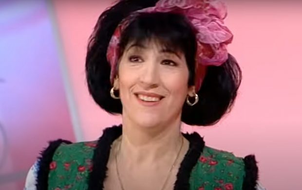 Imagine Stire Mariana Dănescu, Lili Jurcă din serialul „La Bloc”, susține că e hărțuită și abuzată la Teatrul Metropolis: „Nu mai sunt lăsată să urc pe scenă” | 2review.ro