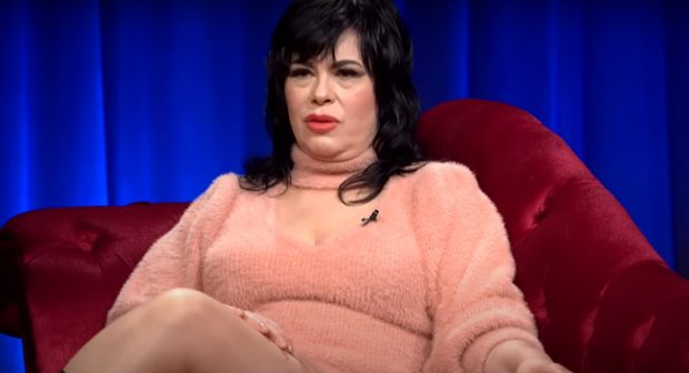 Imagine Stire Cum se simte Mariana Moculescu după ce a fost dusă cu ambulanța la spital: „Am ieșit pe semnătură”. Unde locuiește acum | 2review.ro