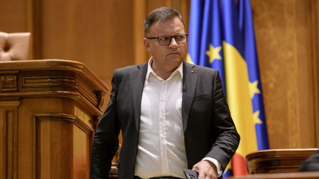 Marius Budăi a ajuns la spital după ce i s-a făcut rău la volan. Fostul ministru PSD al Muncii a spus cum se simte