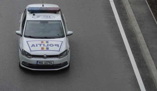 Bătaie în Duminica Floriilor, în Comănești. Două familii și-au împărțit pumni pe un teren viran din oraș