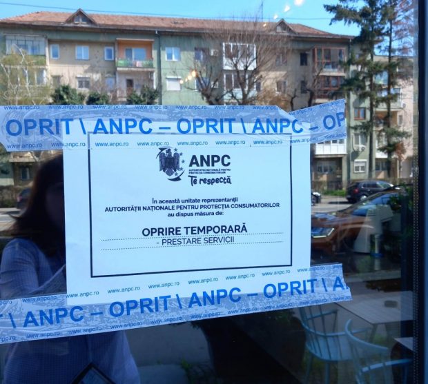 Gândaci, mizerie și mâncare expirată găsite de ANPC, la Cluj. A fost închisă Piața Agroalimentară Mihai Viteazul