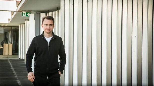 Un medic român care n-a lucrat deloc în țară după facultate: „Trăiesc bine în Elveția, dar muncesc mai mult decât colegii mei din România”