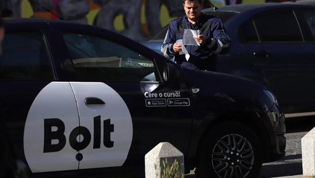 Bolt lansează TapBox, un terminal de rezervare curse fără aplicație la AFI Cotroceni