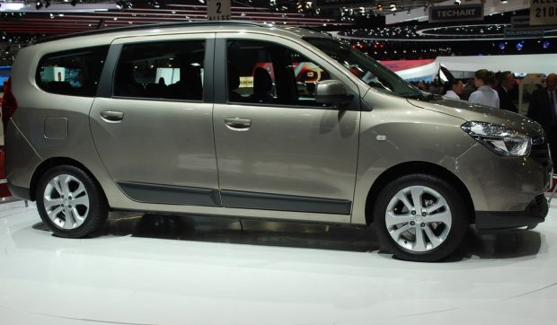 Ca să-ți cumperi această Dacie, trebuie să-ți depășești prejudecățile: „Este anti-modă și anti-SUV”, scrie un site spaniol despre modelul de 8.000 de euro