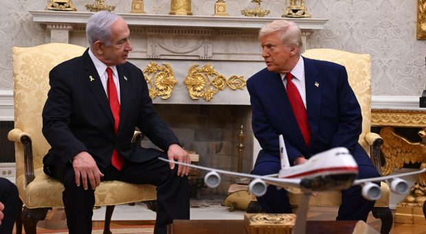 Premierul Netanyahu şi profitorii iranieni ai sancţiunilor economice, oponenţi ai dialogului SUA-Iran  