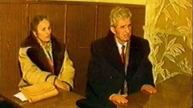 Procesul execuției soților Ceaușescu ajunge la Înalta Curte. Instanțele își pasează dosarul foștilor dictatori