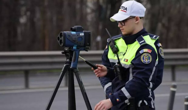 De la ce distanță înregistrează noile radare din dotarea Poliției în 2025. Frânarea de ultim moment nu mai ajută